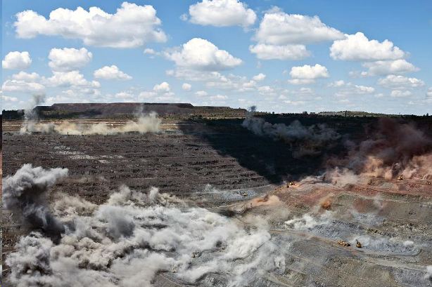 古田矿山作业中常用的爆破设备有哪些？