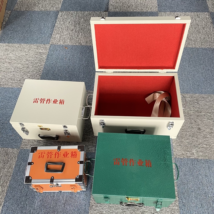 古田爆破工程作业箱如何选择？玻璃钢与传统材质的全面对比
